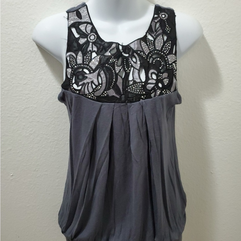 Julie's Closet Women’s y2k Sleeveless Floral Embellished Cutout Size S